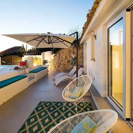 Pales Villa *